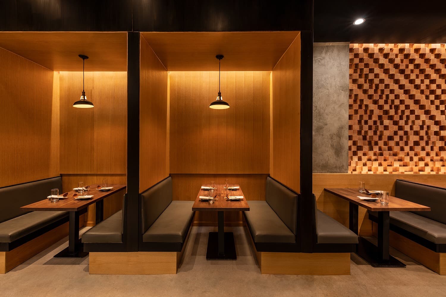 Hachidori Ramen Bar